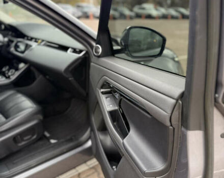 Серый Ленд Ровер Рендж Ровер Эвок, объемом двигателя 2 л и пробегом 120 тыс. км за 35000 $, фото 27 на Automoto.ua