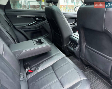 Сірий Ленд Ровер Рендж Ровер Евок, об'ємом двигуна 2 л та пробігом 65 тис. км за 28000 $, фото 46 на Automoto.ua