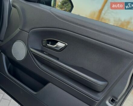 Серый Ленд Ровер Рендж Ровер Эвок, объемом двигателя 2 л и пробегом 130 тыс. км за 23900 $, фото 74 на Automoto.ua