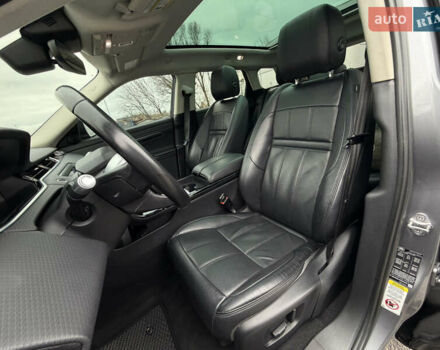 Серый Ленд Ровер Рендж Ровер Эвок, объемом двигателя 2 л и пробегом 70 тыс. км за 34000 $, фото 15 на Automoto.ua