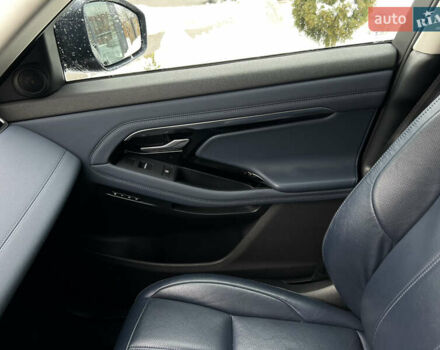 Сірий Ленд Ровер Рендж Ровер Евок, об'ємом двигуна 2 л та пробігом 70 тис. км за 29000 $, фото 20 на Automoto.ua