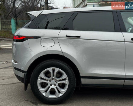 Сірий Ленд Ровер Рендж Ровер Евок, об'ємом двигуна 2 л та пробігом 65 тис. км за 28000 $, фото 12 на Automoto.ua