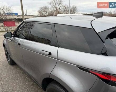 Серый Ленд Ровер Рендж Ровер Эвок, объемом двигателя 2 л и пробегом 85 тыс. км за 29500 $, фото 2 на Automoto.ua