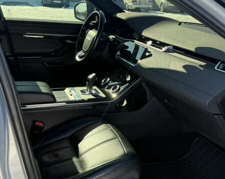 Сірий Ленд Ровер Рендж Ровер Евок, об'ємом двигуна 2 л та пробігом 71 тис. км за 29900 $, фото 24 на Automoto.ua