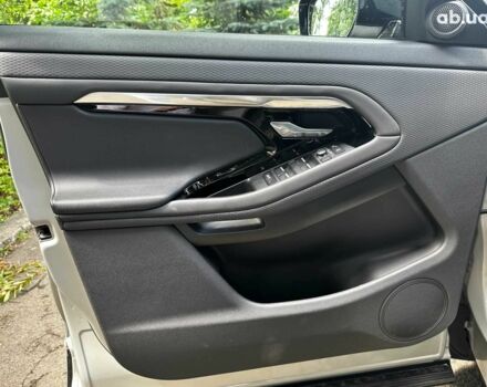 Сірий Ленд Ровер Рендж Ровер Евок, об'ємом двигуна 2 л та пробігом 65 тис. км за 30790 $, фото 9 на Automoto.ua