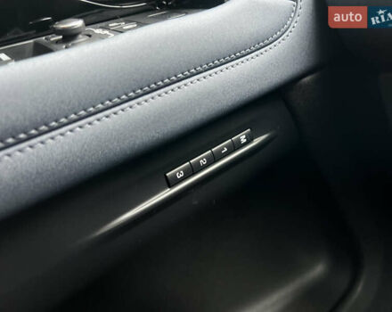 Сірий Ленд Ровер Рендж Ровер Евок, об'ємом двигуна 2 л та пробігом 70 тис. км за 29000 $, фото 15 на Automoto.ua