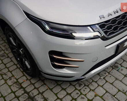 Серый Ленд Ровер Рендж Ровер Эвок, объемом двигателя 2 л и пробегом 95 тыс. км за 37800 $, фото 2 на Automoto.ua