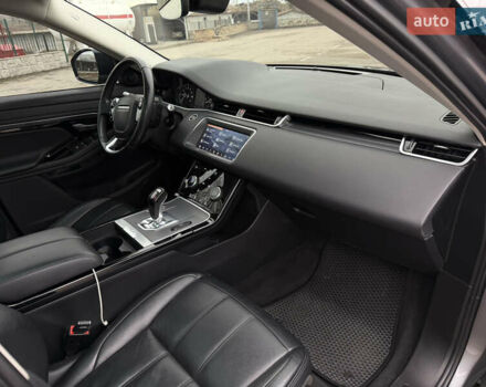 Серый Ленд Ровер Рендж Ровер Эвок, объемом двигателя 2 л и пробегом 70 тыс. км за 34000 $, фото 23 на Automoto.ua