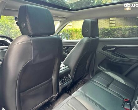 Сірий Ленд Ровер Рендж Ровер Евок, об'ємом двигуна 2 л та пробігом 65 тис. км за 30790 $, фото 22 на Automoto.ua