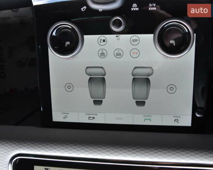 Серый Ленд Ровер Рендж Ровер Эвок, объемом двигателя 2 л и пробегом 48 тыс. км за 33800 $, фото 27 на Automoto.ua