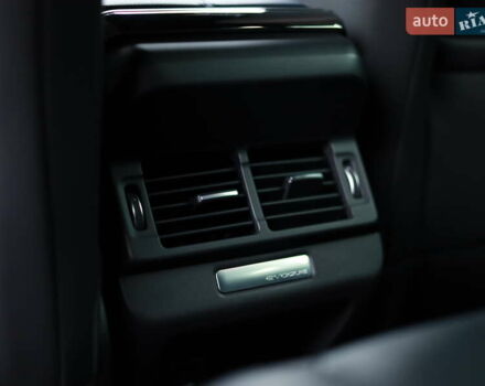 Ленд Ровер Рендж Ровер Эвок 2020 в Киеве на Automoto.ua Серый Ленд Ровер Рендж Ровер Эвок, объемом двигателя 2 л и пробегом 38 тыс. км за 46500 $, фото 30 на Automoto.ua