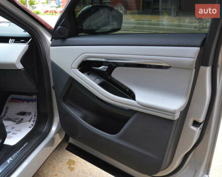 Серый Ленд Ровер Рендж Ровер Эвок, объемом двигателя 2 л и пробегом 48 тыс. км за 33800 $, фото 18 на Automoto.ua