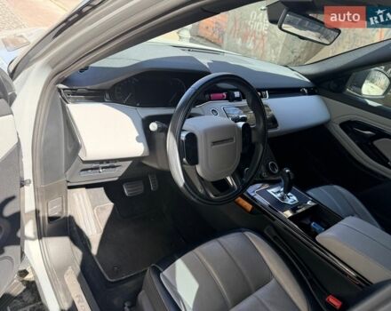 Серый Ленд Ровер Рендж Ровер Эвок, объемом двигателя 2 л и пробегом 30 тыс. км за 40900 $, фото 11 на Automoto.ua