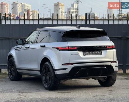 Ленд Ровер Рендж Ровер Эвок 2020 в Киеве на Automoto.ua Серый Ленд Ровер Рендж Ровер Эвок, объемом двигателя 2 л и пробегом 51 тыс. км за 35500 $, фото 5 на Automoto.ua