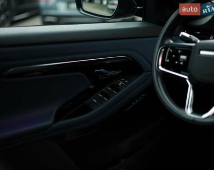 Ленд Ровер Рендж Ровер Эвок 2020 в Киеве на Automoto.ua Серый Ленд Ровер Рендж Ровер Эвок, объемом двигателя 2 л и пробегом 38 тыс. км за 46500 $, фото 17 на Automoto.ua