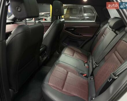 Серый Ленд Ровер Рендж Ровер Эвок, объемом двигателя 2 л и пробегом 27 тыс. км за 41500 $, фото 10 на Automoto.ua