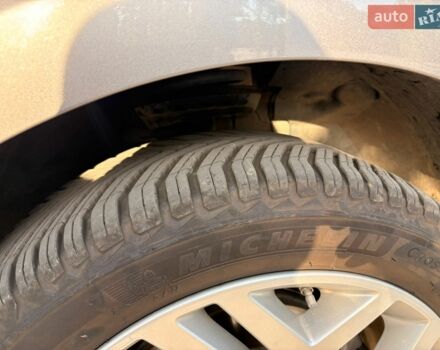 Сірий Ленд Ровер Рендж Ровер Евок, об'ємом двигуна 2 л та пробігом 69 тис. км за 27600 $, фото 29 на Automoto.ua