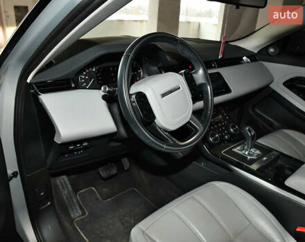 Серый Ленд Ровер Рендж Ровер Эвок, объемом двигателя 2 л и пробегом 52 тыс. км за 32000 $, фото 5 на Automoto.ua