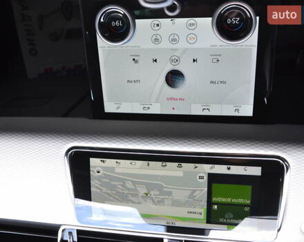 Серый Ленд Ровер Рендж Ровер Эвок, объемом двигателя 2 л и пробегом 48 тыс. км за 33800 $, фото 26 на Automoto.ua