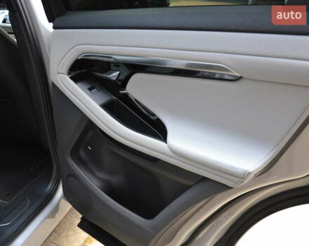 Серый Ленд Ровер Рендж Ровер Эвок, объемом двигателя 2 л и пробегом 48 тыс. км за 33800 $, фото 17 на Automoto.ua