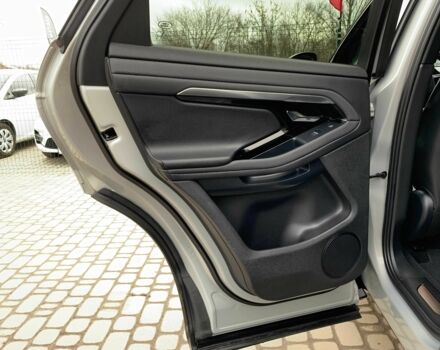 Серый Ленд Ровер Рендж Ровер Эвок, объемом двигателя 2 л и пробегом 180 тыс. км за 34555 $, фото 12 на Automoto.ua