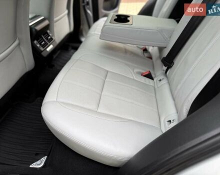 Серый Ленд Ровер Рендж Ровер Эвок, объемом двигателя 2 л и пробегом 65 тыс. км за 42700 $, фото 40 на Automoto.ua