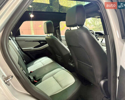 Сірий Ленд Ровер Рендж Ровер Евок, об'ємом двигуна 1.5 л та пробігом 28 тис. км за 39500 $, фото 35 на Automoto.ua