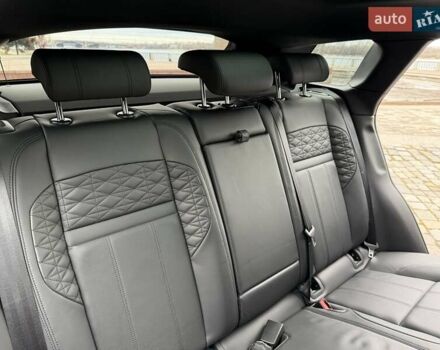 Серый Ленд Ровер Рендж Ровер Эвок, объемом двигателя 2 л и пробегом 37 тыс. км за 47999 $, фото 123 на Automoto.ua