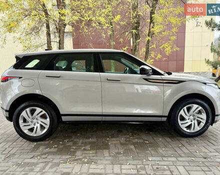 Сірий Ленд Ровер Рендж Ровер Евок, об'ємом двигуна 1.5 л та пробігом 28 тис. км за 39500 $, фото 6 на Automoto.ua
