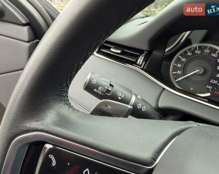 Серый Ленд Ровер Рендж Ровер Эвок, объемом двигателя 2 л и пробегом 37 тыс. км за 47999 $, фото 78 на Automoto.ua