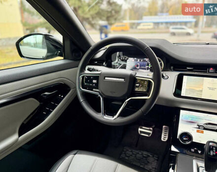 Сірий Ленд Ровер Рендж Ровер Евок, об'ємом двигуна 1.5 л та пробігом 28 тис. км за 39500 $, фото 29 на Automoto.ua