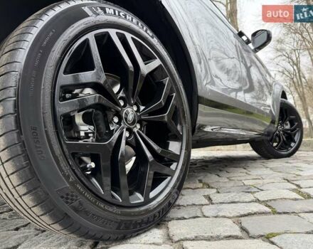 Серый Ленд Ровер Рендж Ровер Эвок, объемом двигателя 2 л и пробегом 37 тыс. км за 47999 $, фото 57 на Automoto.ua