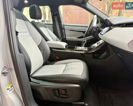 Сірий Ленд Ровер Рендж Ровер Евок, об'ємом двигуна 1.5 л та пробігом 28 тис. км за 39500 $, фото 37 на Automoto.ua