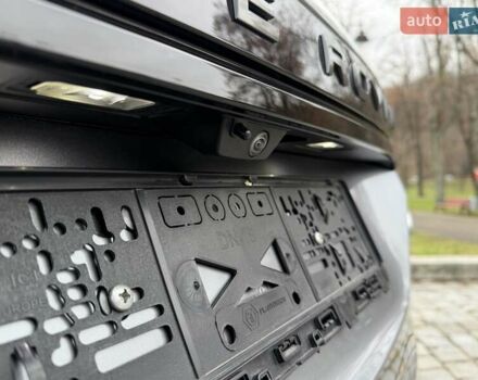 Серый Ленд Ровер Рендж Ровер Эвок, объемом двигателя 2 л и пробегом 37 тыс. км за 47999 $, фото 42 на Automoto.ua