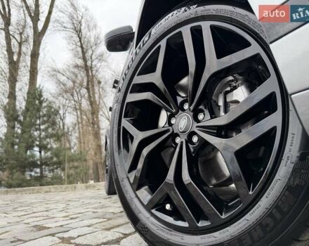 Серый Ленд Ровер Рендж Ровер Эвок, объемом двигателя 2 л и пробегом 37 тыс. км за 47999 $, фото 26 на Automoto.ua