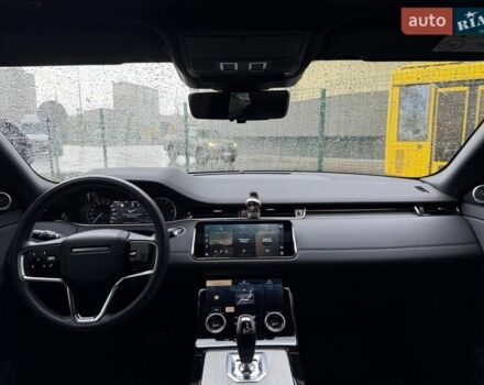 Серый Ленд Ровер Рендж Ровер Эвок, объемом двигателя 2 л и пробегом 9 тыс. км за 49990 $, фото 12 на Automoto.ua