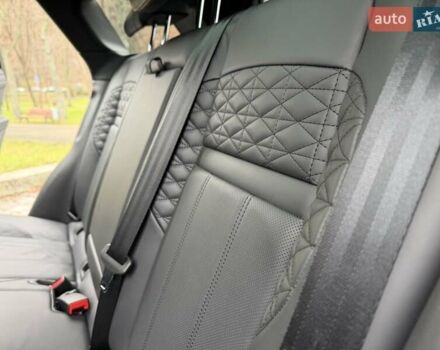 Серый Ленд Ровер Рендж Ровер Эвок, объемом двигателя 2 л и пробегом 37 тыс. км за 47999 $, фото 94 на Automoto.ua