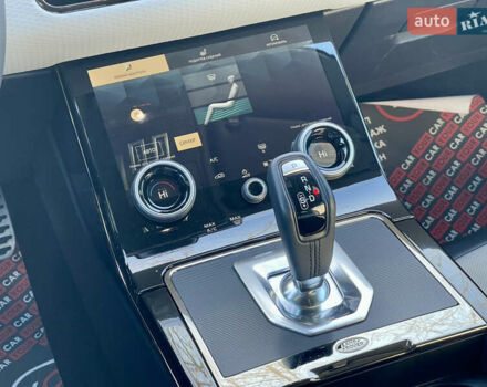 Сірий Ленд Ровер Рендж Ровер Евок, об'ємом двигуна 2 л та пробігом 25 тис. км за 42400 $, фото 25 на Automoto.ua