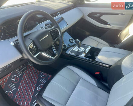 Сірий Ленд Ровер Рендж Ровер Евок, об'ємом двигуна 2 л та пробігом 25 тис. км за 42400 $, фото 22 на Automoto.ua