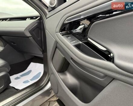 Серый Ленд Ровер Рендж Ровер Эвок, объемом двигателя 2 л и пробегом 37 тыс. км за 47999 $, фото 102 на Automoto.ua