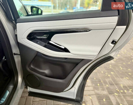 Сірий Ленд Ровер Рендж Ровер Евок, об'ємом двигуна 1.5 л та пробігом 28 тис. км за 39500 $, фото 36 на Automoto.ua