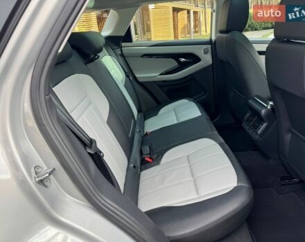 Сірий Ленд Ровер Рендж Ровер Евок, об'ємом двигуна 2 л та пробігом 25 тис. км за 54900 $, фото 24 на Automoto.ua