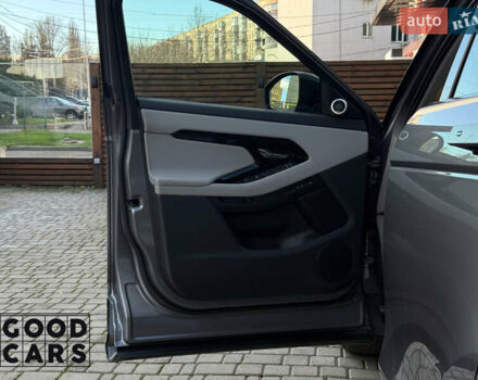 Сірий Ленд Ровер Рендж Ровер Евок, об'ємом двигуна 2 л та пробігом 36 тис. км за 54000 $, фото 16 на Automoto.ua