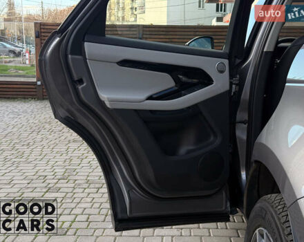 Сірий Ленд Ровер Рендж Ровер Евок, об'ємом двигуна 2 л та пробігом 36 тис. км за 54000 $, фото 22 на Automoto.ua