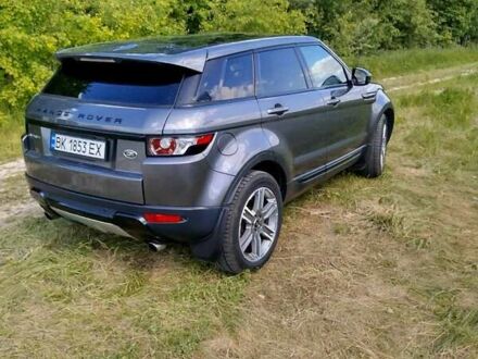 Ленд Ровер Рендж Ровер Эвок 2015 в Ровно на Automoto.ua Серый Ленд Ровер Рендж Ровер Эвок, объемом двигателя 2 л и пробегом 150 тыс. км за 22000 $, фото 1 на Automoto.ua
