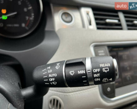 Синий Ленд Ровер Рендж Ровер Эвок, объемом двигателя 2 л и пробегом 198 тыс. км за 11200 $, фото 57 на Automoto.ua