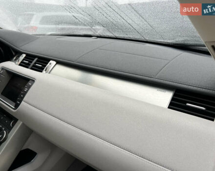 Синий Ленд Ровер Рендж Ровер Эвок, объемом двигателя 2 л и пробегом 198 тыс. км за 11200 $, фото 106 на Automoto.ua