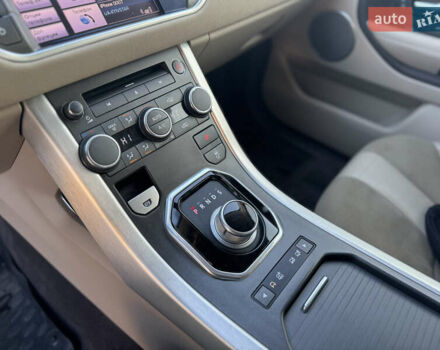 Синій Ленд Ровер Рендж Ровер Евок, об'ємом двигуна 2.18 л та пробігом 178 тис. км за 15900 $, фото 20 на Automoto.ua