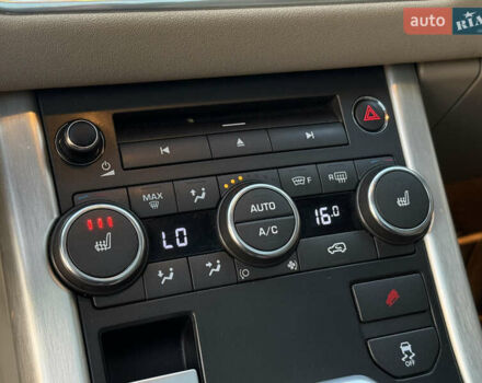 Синій Ленд Ровер Рендж Ровер Евок, об'ємом двигуна 2.18 л та пробігом 220 тис. км за 14900 $, фото 31 на Automoto.ua