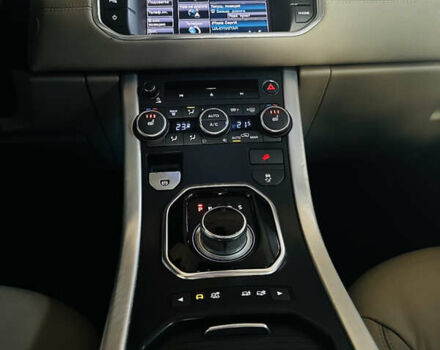 Синий Ленд Ровер Рендж Ровер Эвок, объемом двигателя 2 л и пробегом 156 тыс. км за 16000 $, фото 71 на Automoto.ua